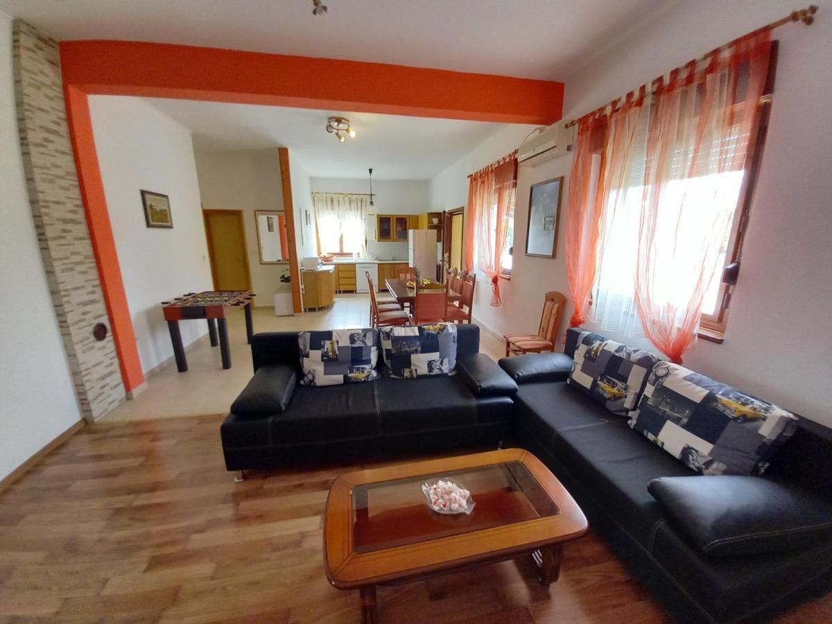 Villa House Oliva, Sveti Kirin à Svetvinčenat Extérieur photo