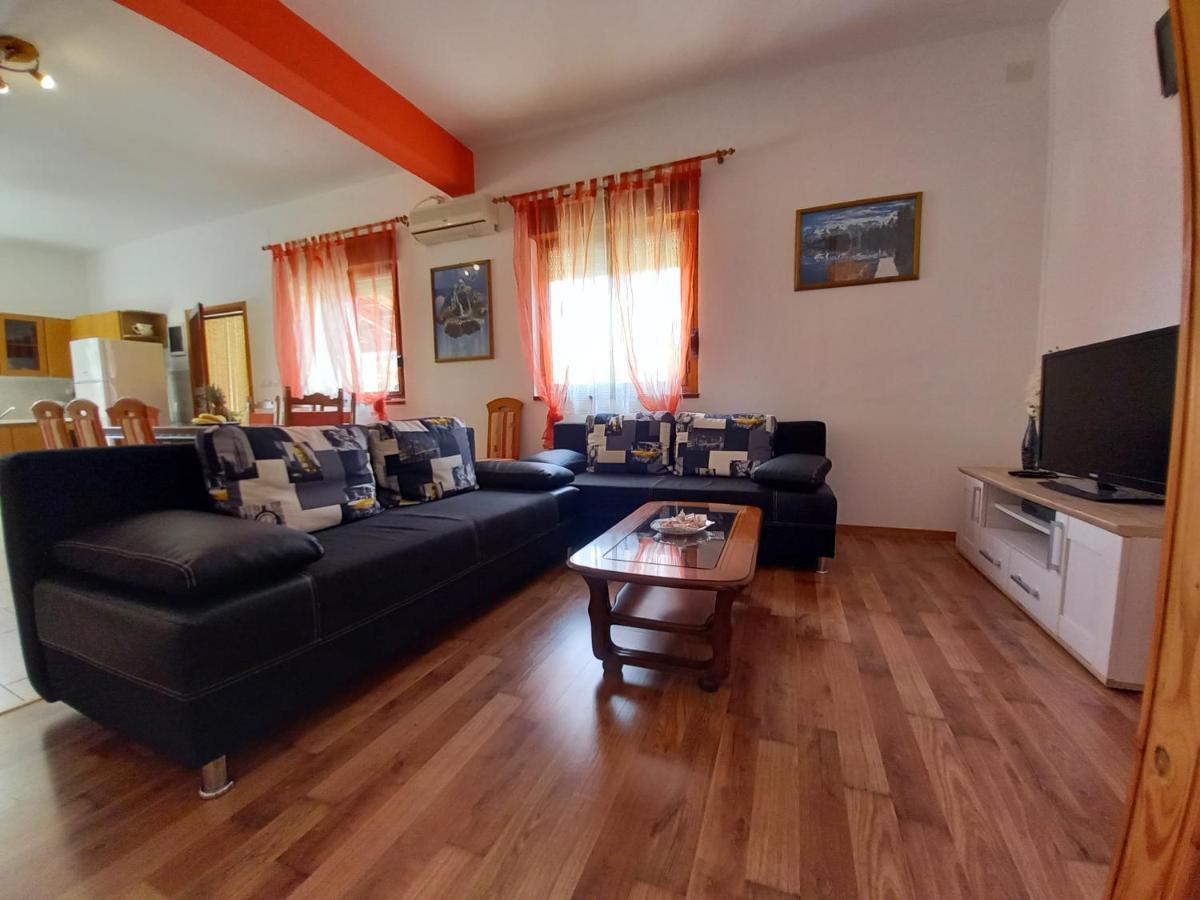 Villa House Oliva, Sveti Kirin à Svetvinčenat Extérieur photo